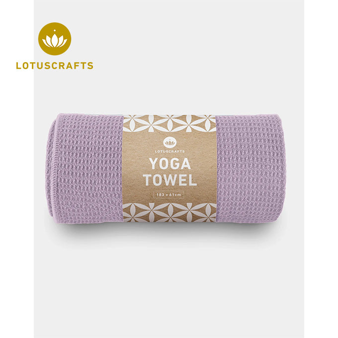 yoga-handtuch grip von lotuscrafts in der farbe lavender fog