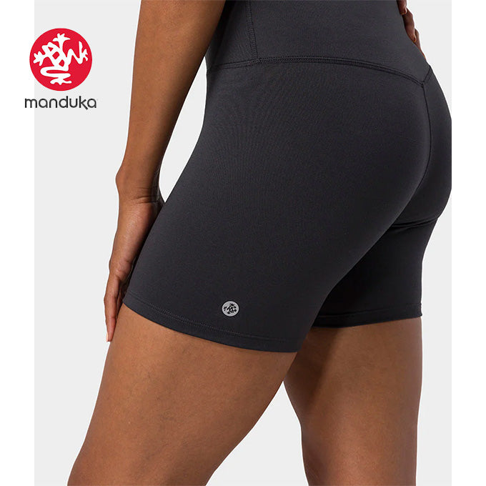 Manduka Dhara Shorts - Phantom heather