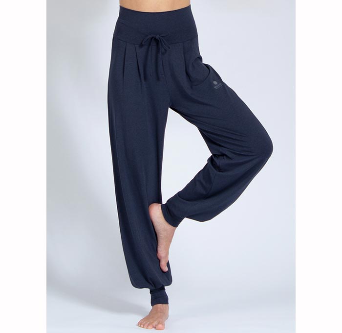 Magadi Florence navy